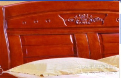 南康市小月家具銷售部 高檔實木雙人床805#批發(fā)特惠，品質與價格兼具
